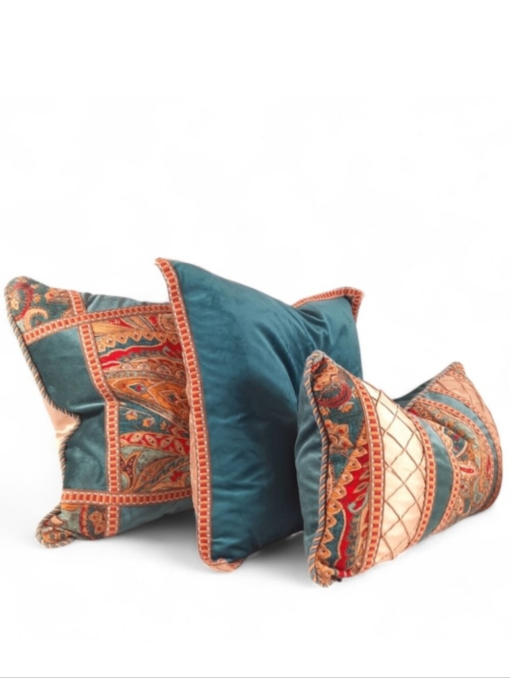 Oversized 3 MICHAEL AMINI Luxury Velvet Down Feather Accent Throw Pillows